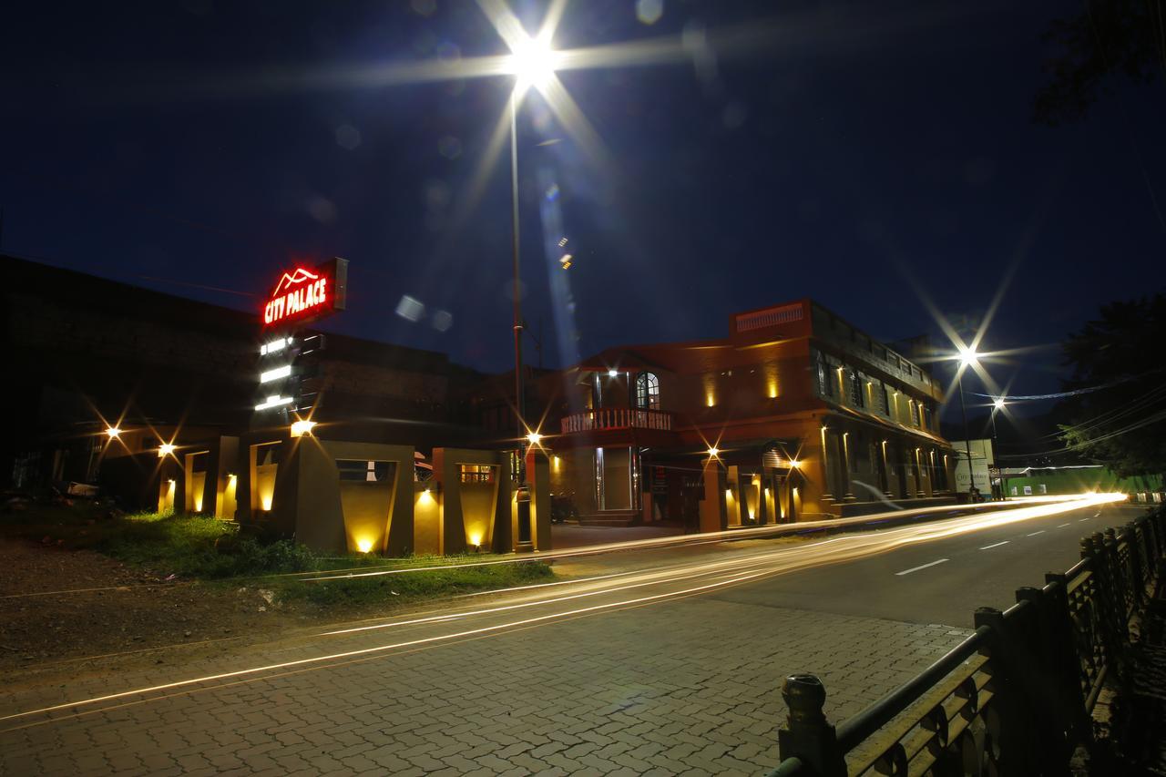 Hotel City Palace Ooty Buitenkant foto