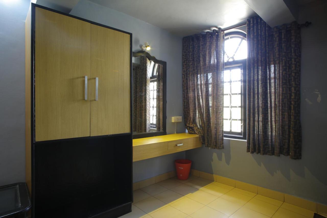 Hotel City Palace Ooty Buitenkant foto