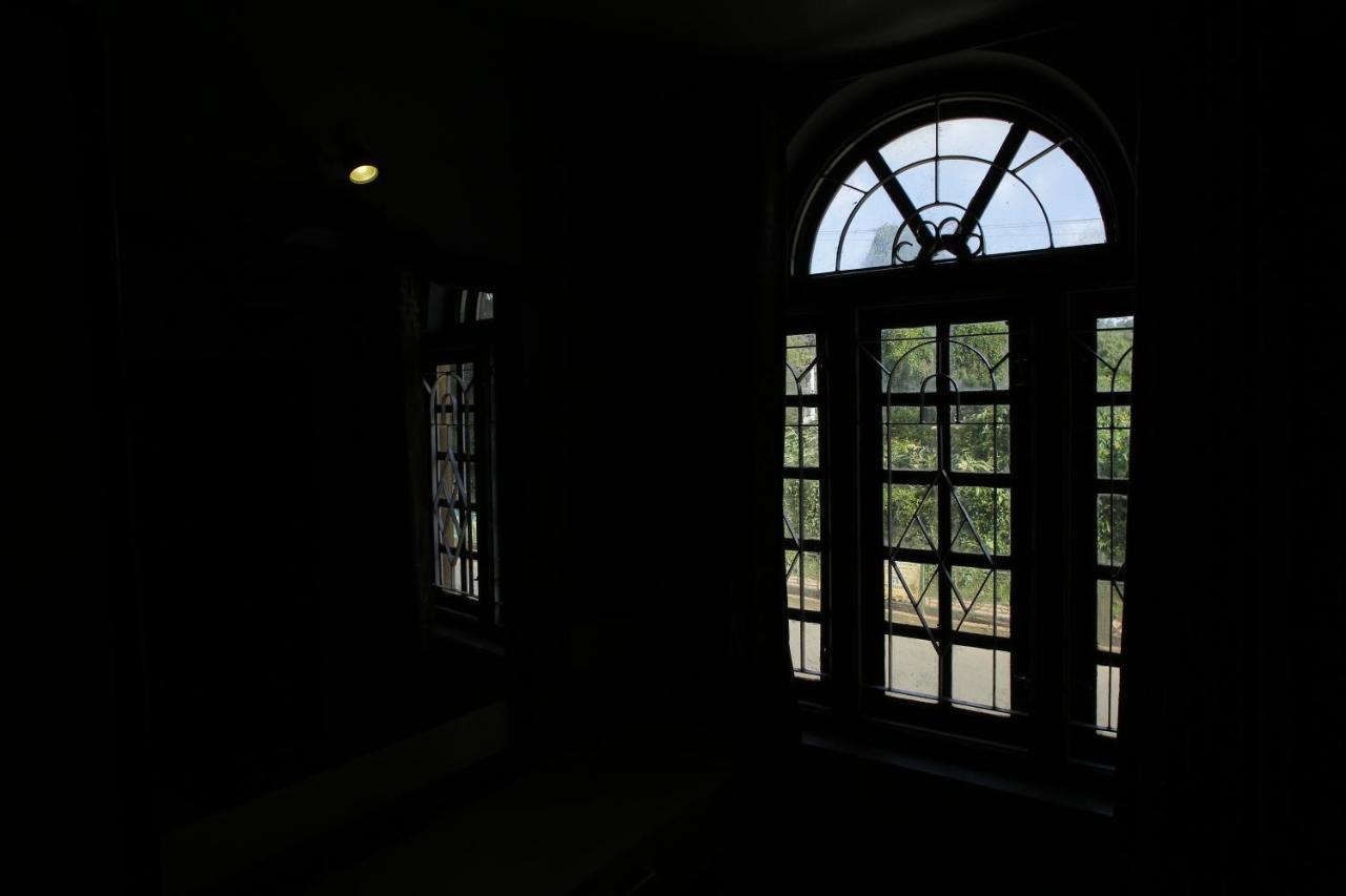 Hotel City Palace Ooty Buitenkant foto