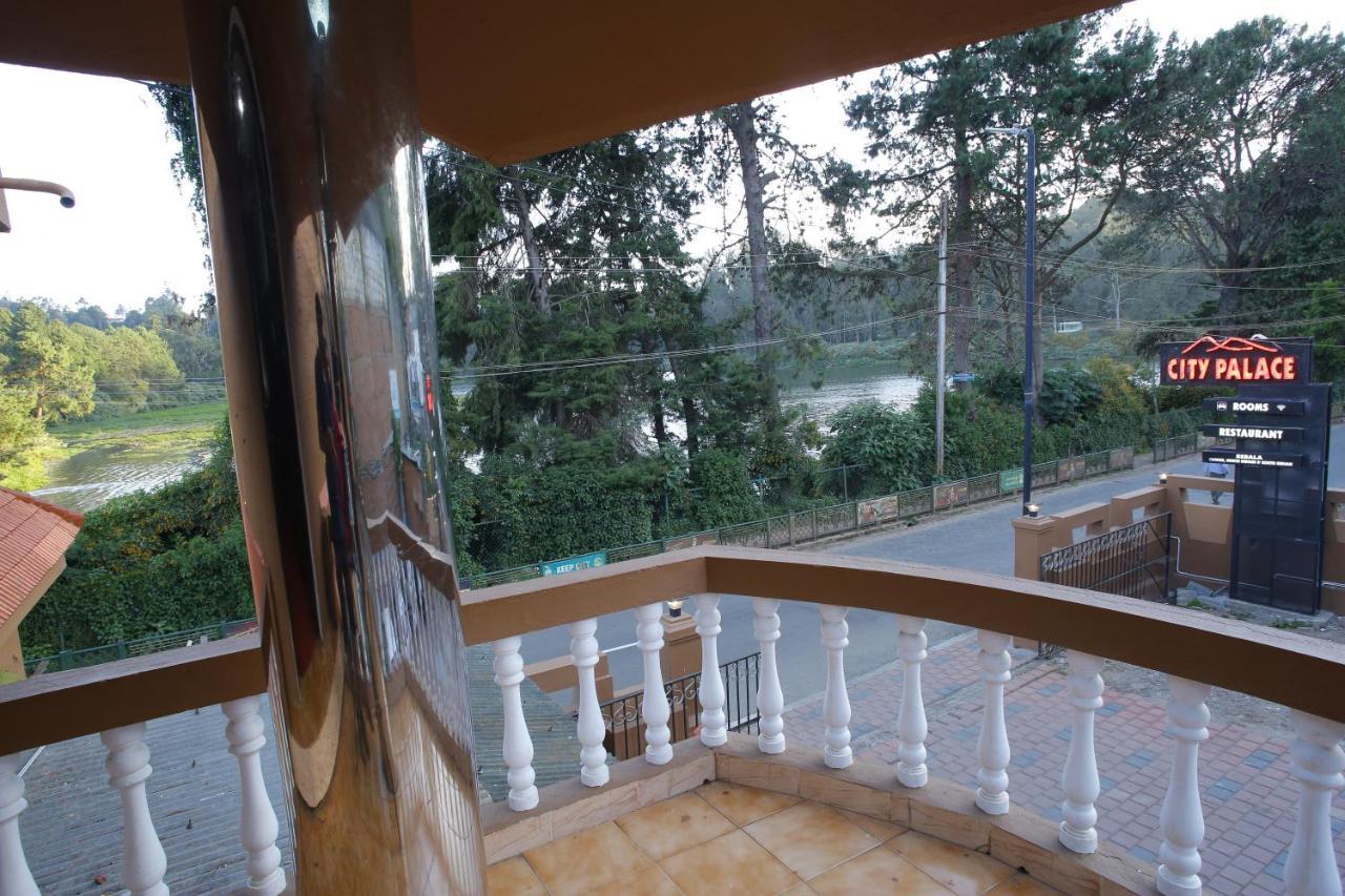 Hotel City Palace Ooty Buitenkant foto